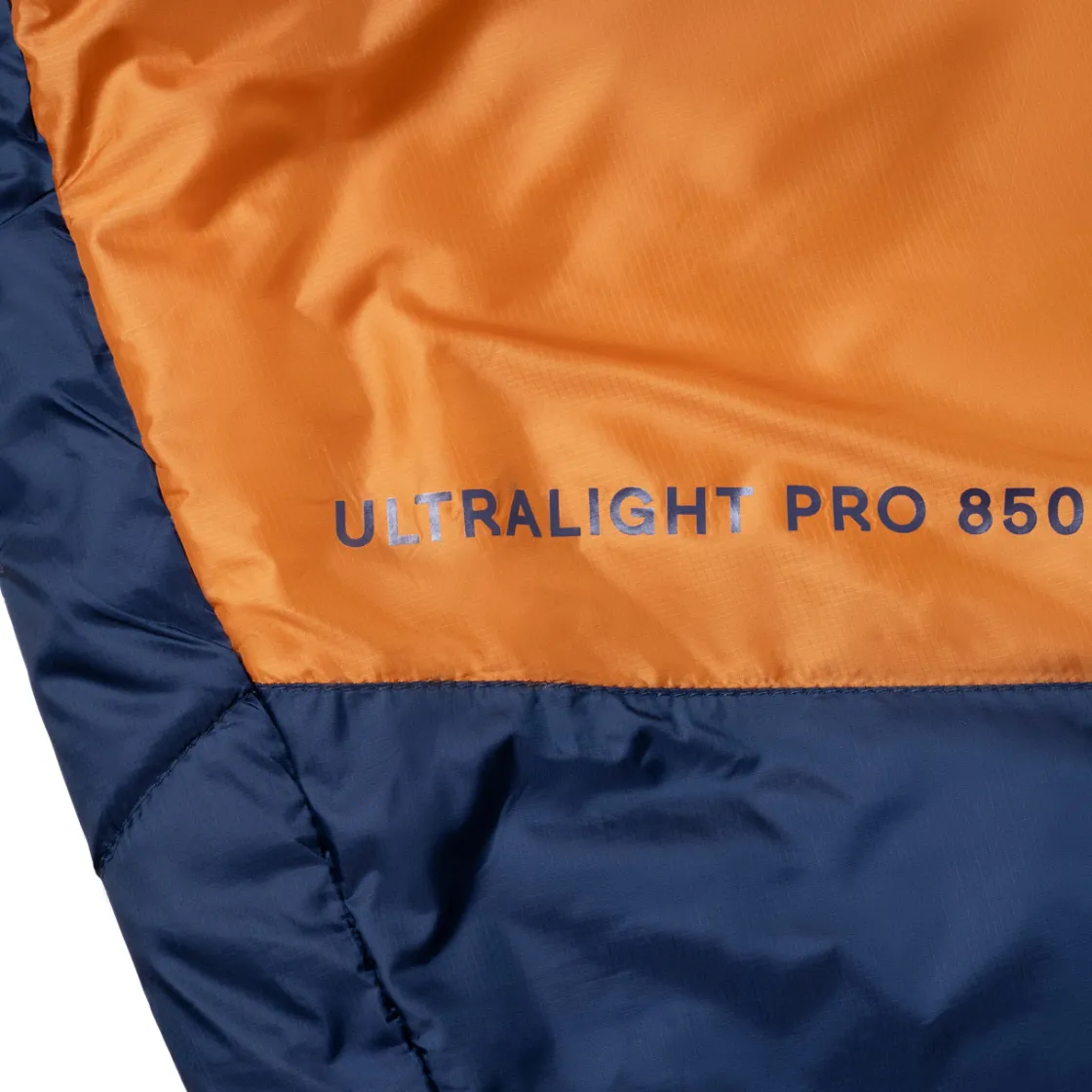 Śpiwór Ultralight Pro 850 (lewy)<Alpinus Best