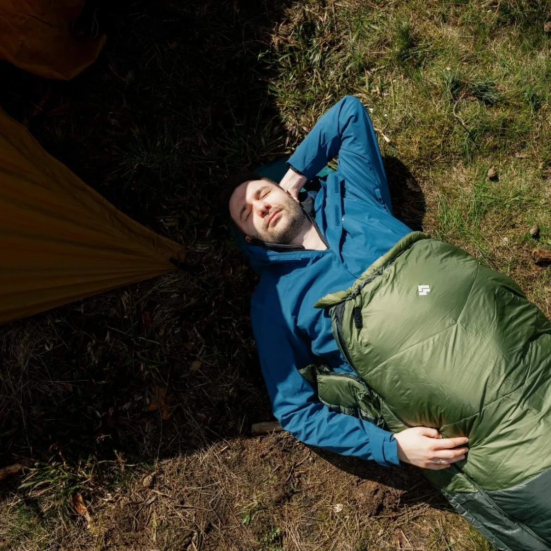 Śpiwór Ultralight Pro 1000 (prawy)<Alpinus Online